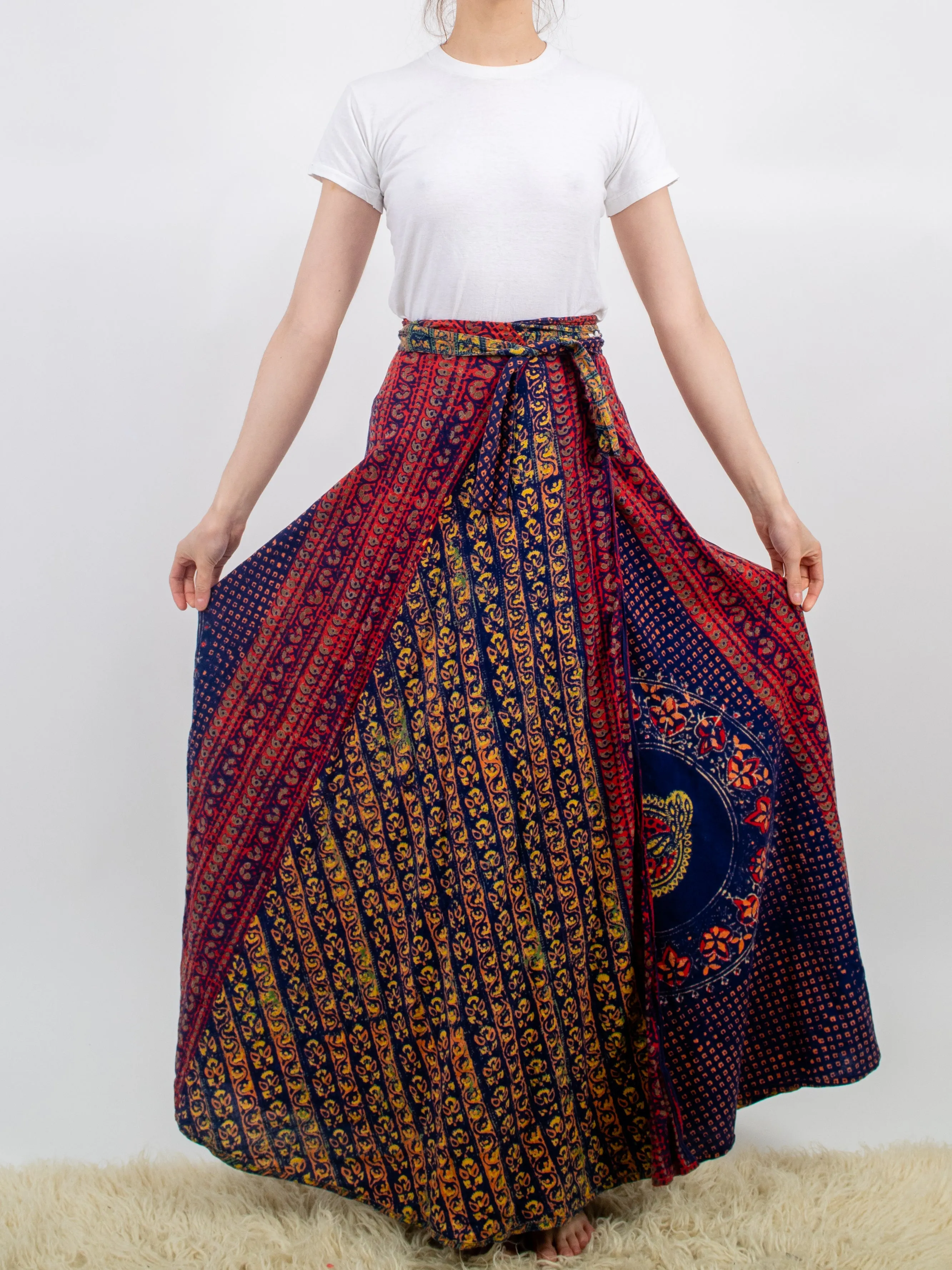 1970s Indian Cotton Blue and Red Abstract Wrap Skirt