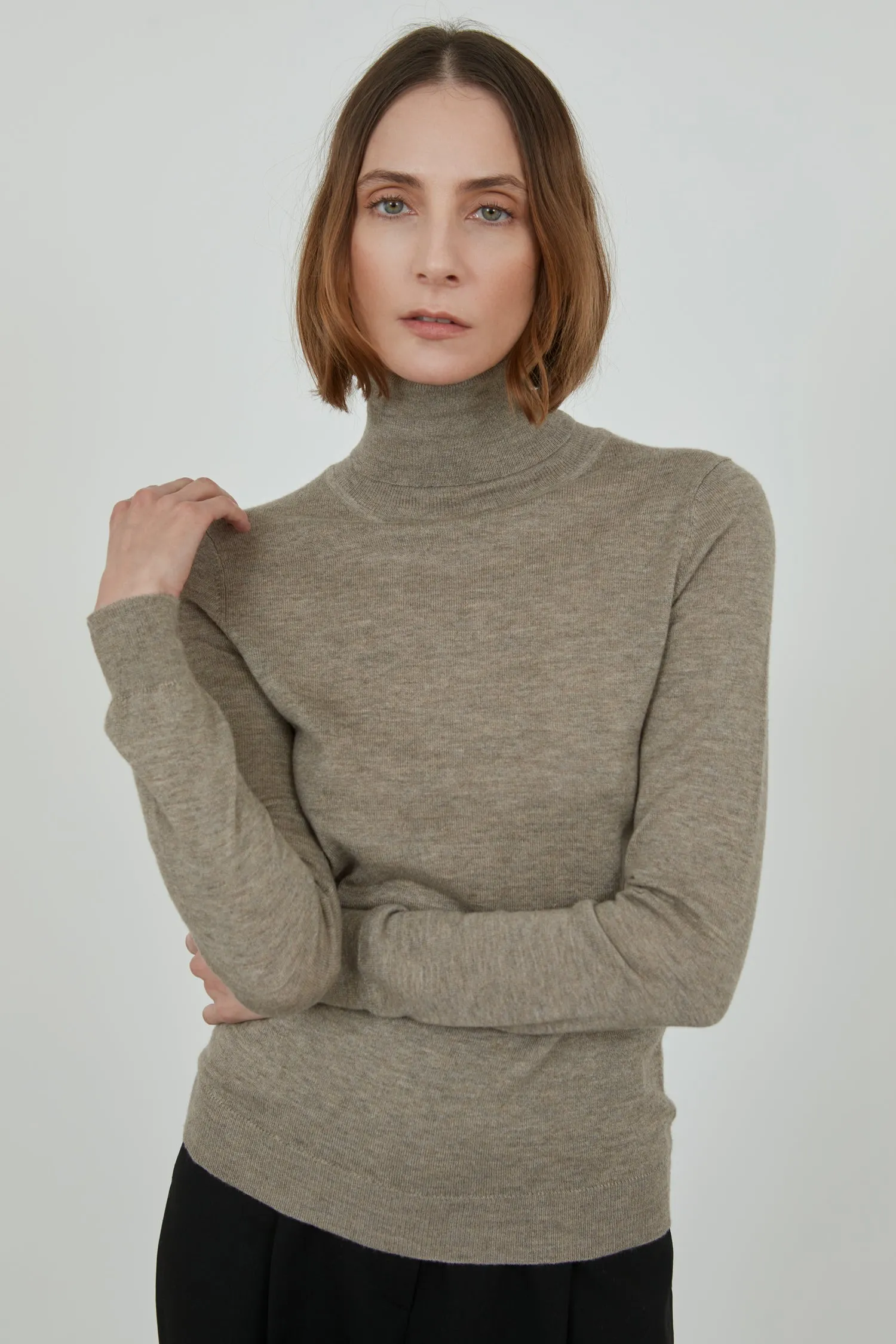 Frederica turtleneck knit | Biscuit - Ultrafine merino-cashmere-silk blend