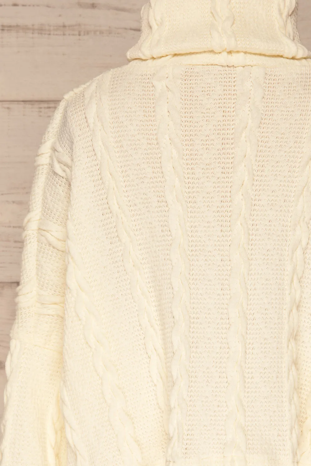 Hellen Cream | Cropped Knit Sweater