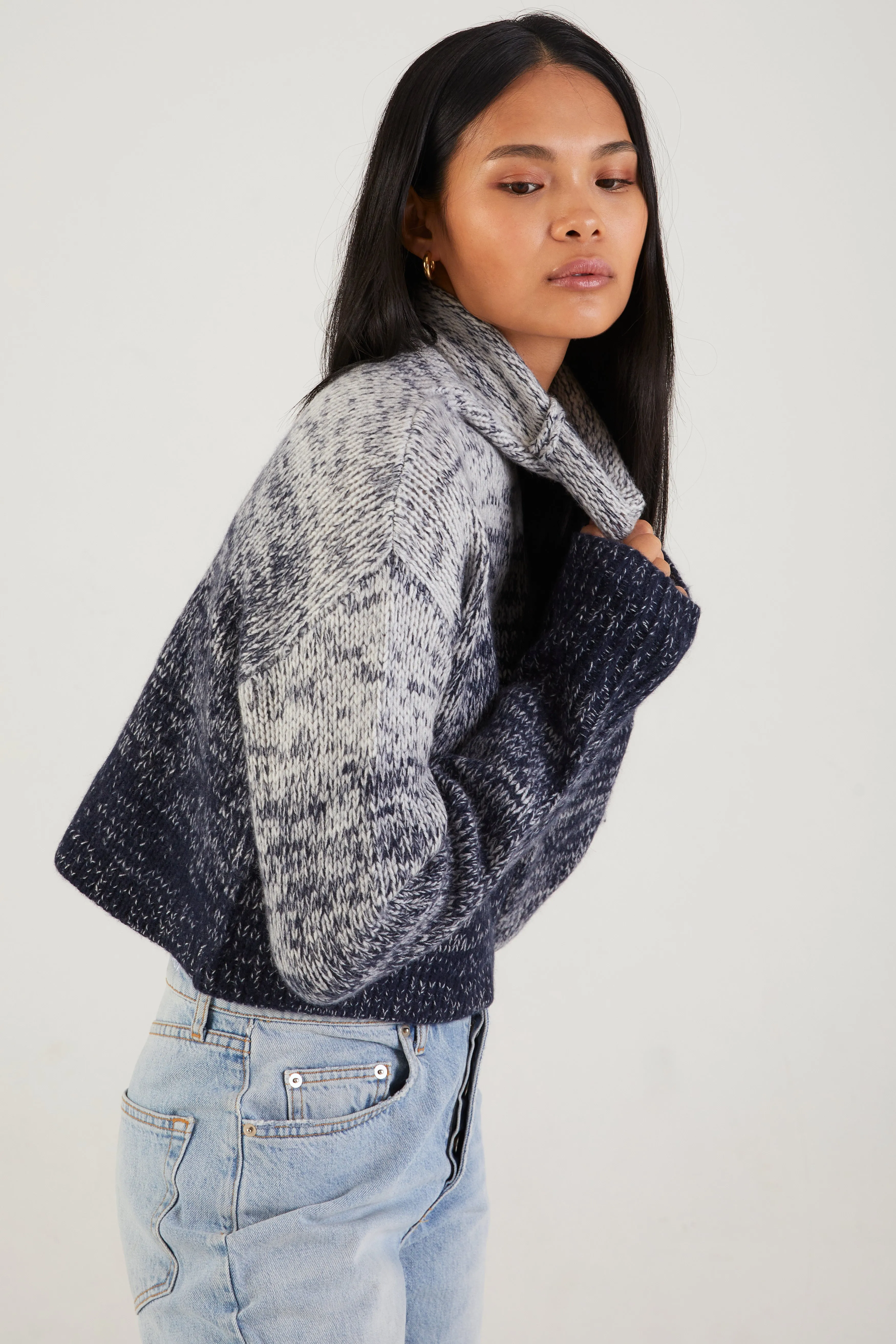 Lula Crop Cashmere Turtleneck Sweater in Nightbreak
