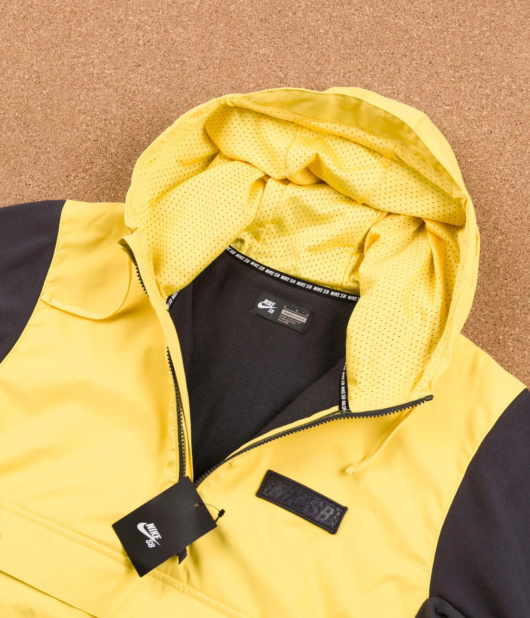 Nike SB Everett Hoodie Jacket - Tour Yellow / Anthracite / Anthracite
