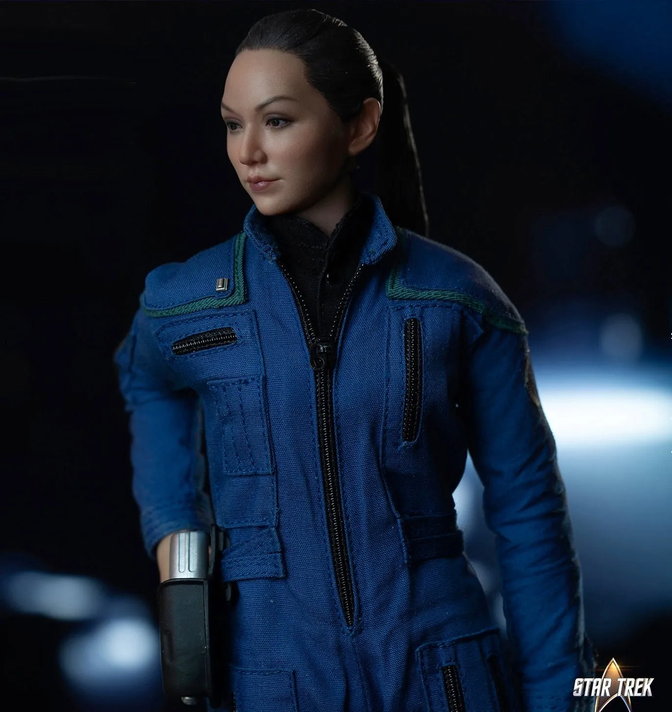 PRE-ORDER: Exo-6 Star Trek: Enterprise Ensign Hoshi Sato 1/6 Scale Figure