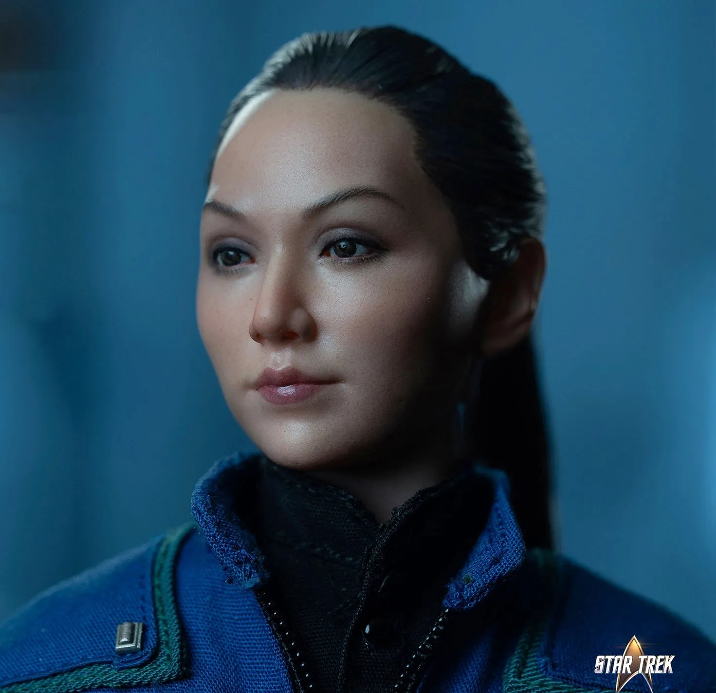 PRE-ORDER: Exo-6 Star Trek: Enterprise Ensign Hoshi Sato 1/6 Scale Figure
