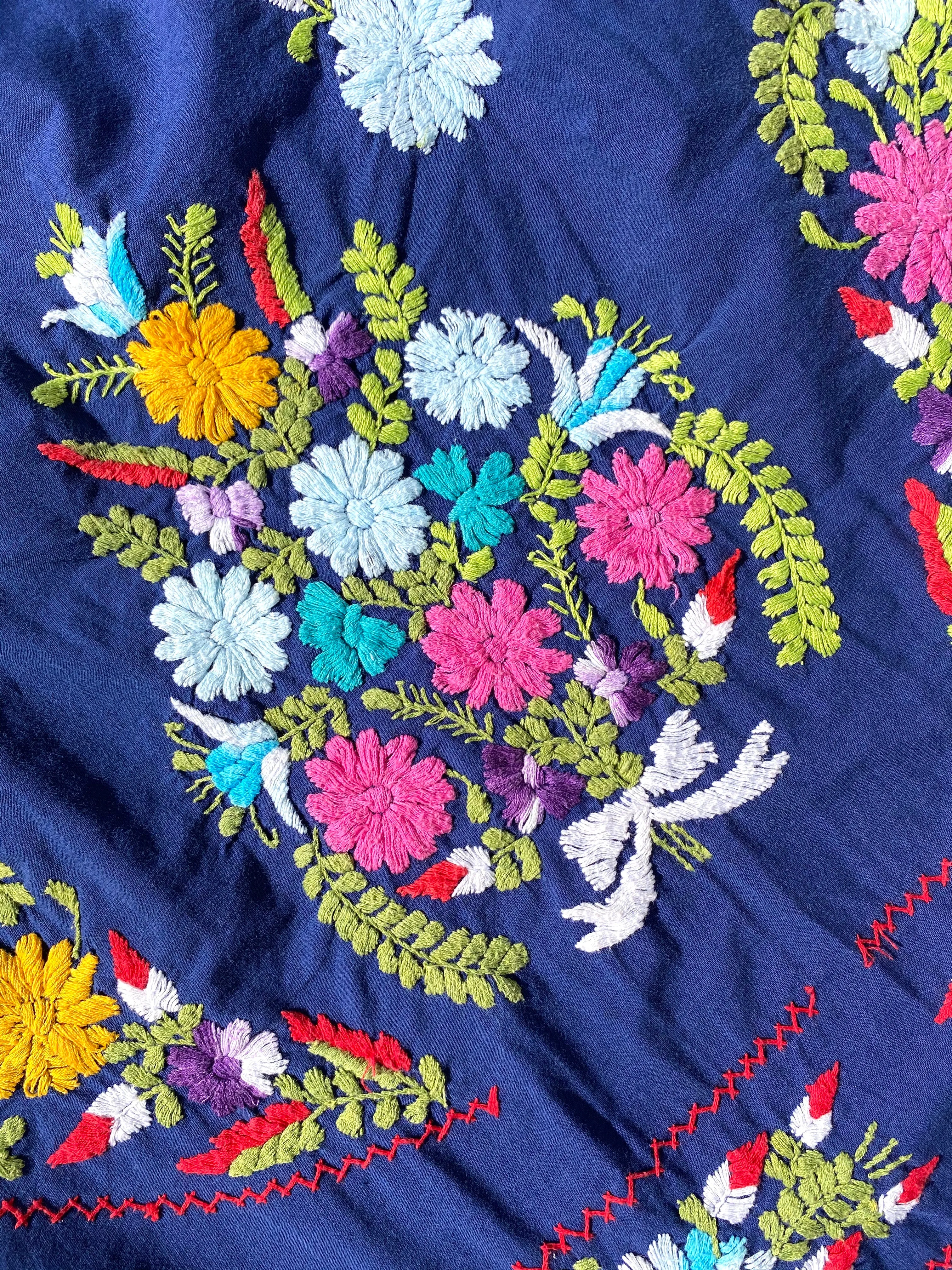 VINTAGE: Maxi Dress - Navy Floral
