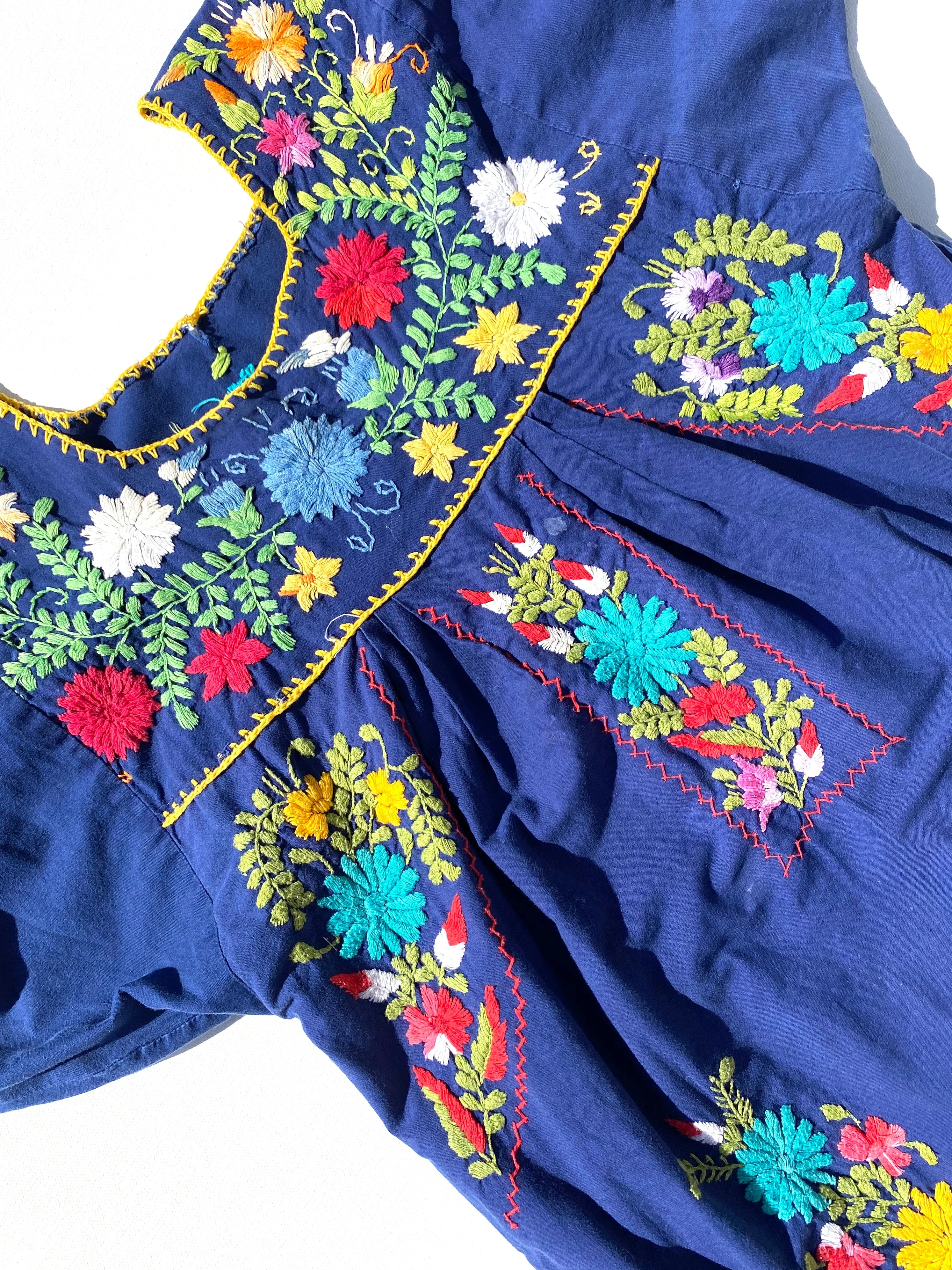 VINTAGE: Maxi Dress - Navy Floral