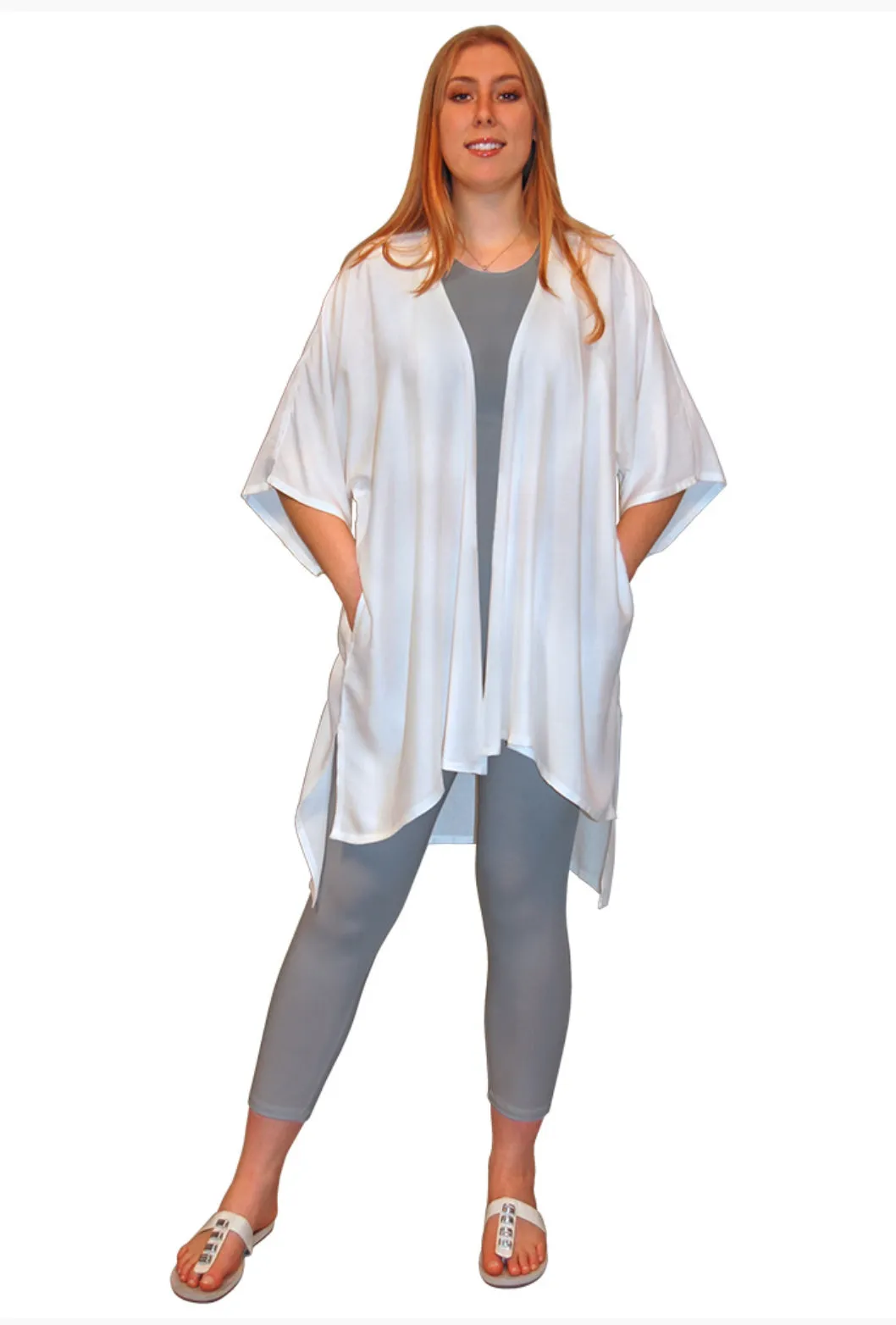 Women’s L/XL 100% Rayon Kimono Jacket with Pockets in ‘Shiitake Twist’